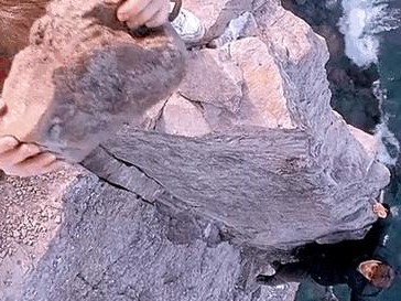 绝地求生（掌握技巧以少胜多独步江湖）
