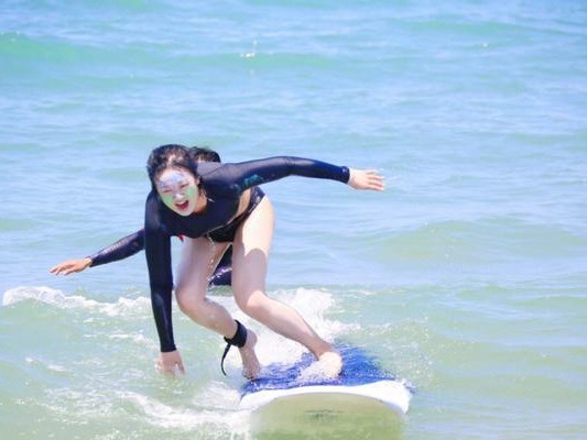 冲浪攻略（冲浪技能指南，让你成为海浪王者）